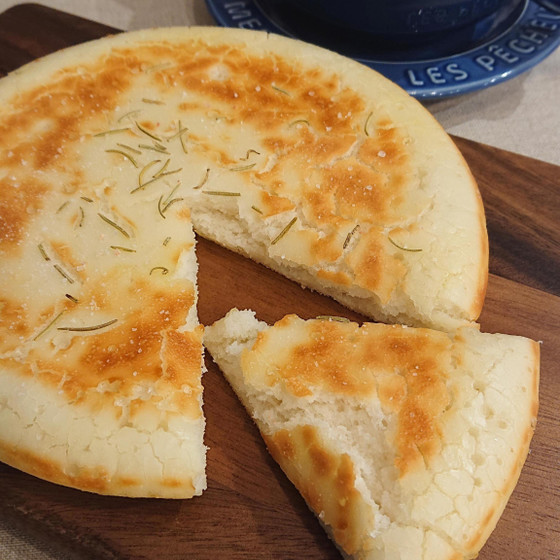 体験レッスン　ミニ食パンとフライパンフォカッチャ＆米粉シチュー