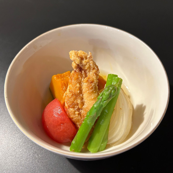 初夏野菜ととりの炊き合わ