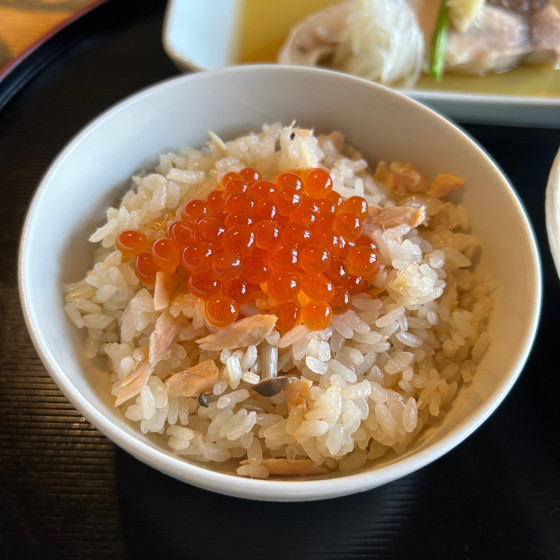 しめじと鮭の親子飯