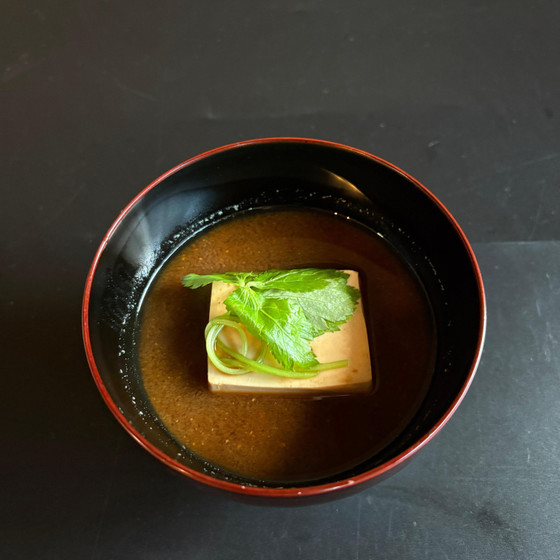 豆腐の赤だし