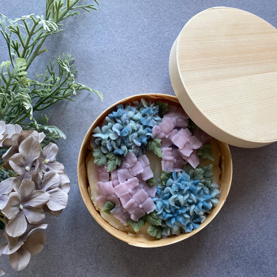 紫陽花リースのぷるぷるわらび餅BOX