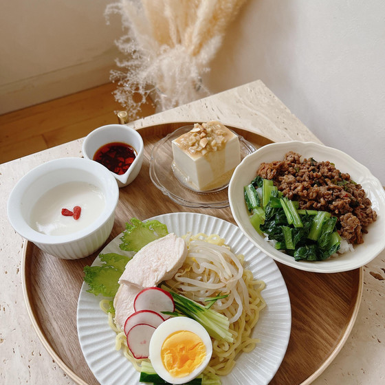 リクエストレッスン 5つの醬　冷やし中華　肉味噌丼　ネギ味噌豆腐　杏仁豆腐