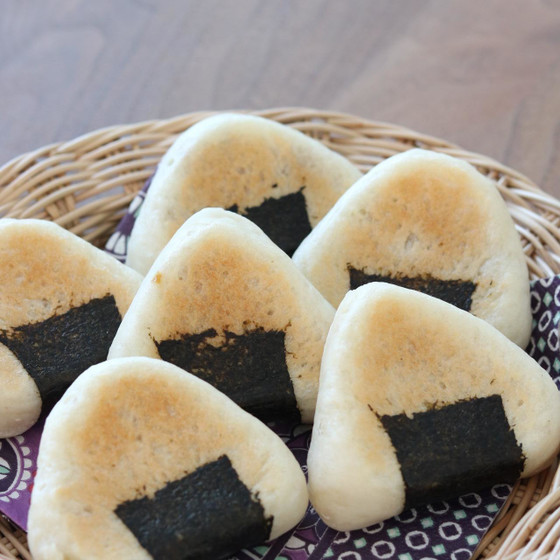 おにぎりパン（米粉）