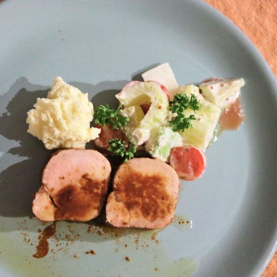 ご自宅でワンランク上の肉料理を♪しっとり＆肉汁溢れる、豚ヒレ肉のロースト