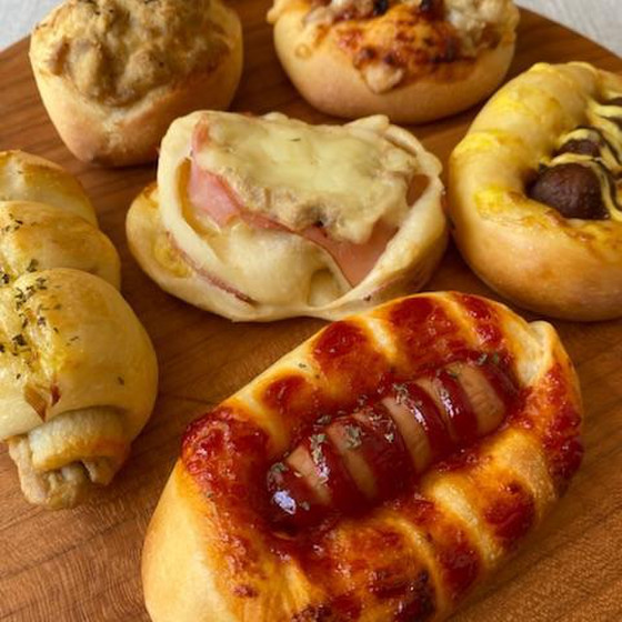 自家製天然酵母で作るふわふわ惣菜パン＆スコーン