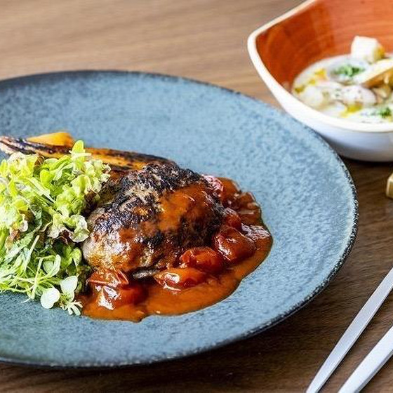 料理を理論で学ぶスタートアップレッスン 一般料理ハンバーグ