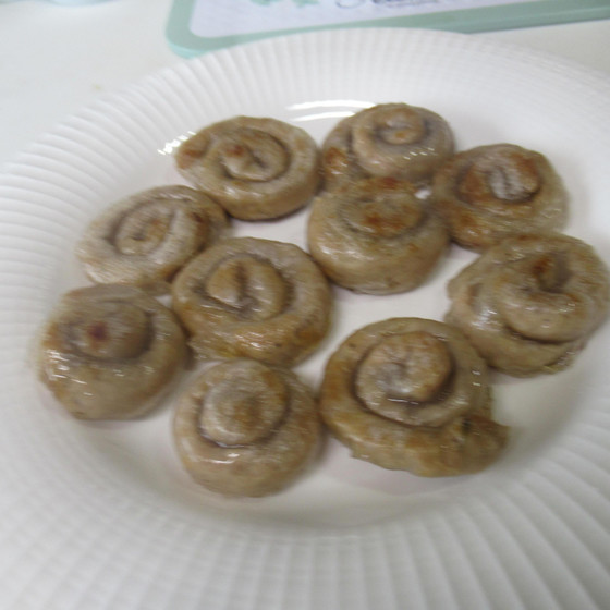 フォカッチャとソーセージを手作りします