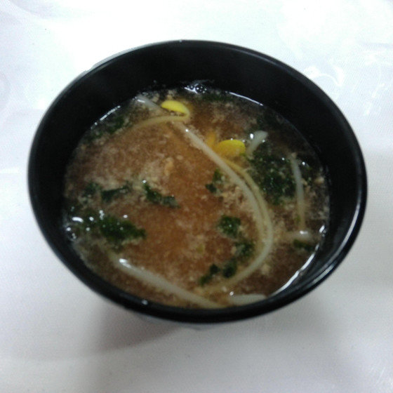 豆もやしあおさの味噌汁