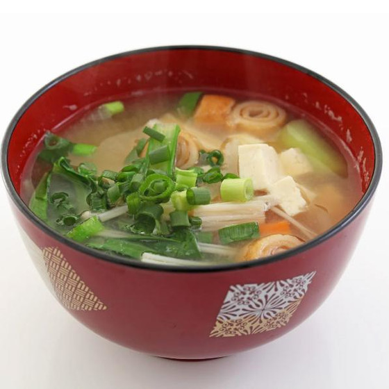 重ね煮で作る、心に染みるお味噌汁　～出汁いらずで驚きのおいしさ～