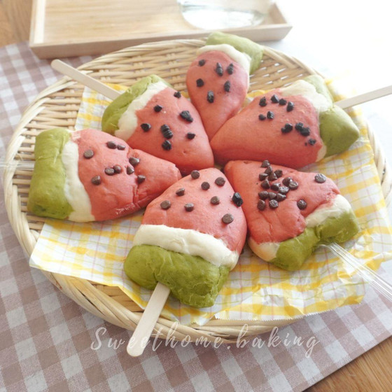 夏休み！パン教室（撮影付き）親子参加OK「すいかパン」