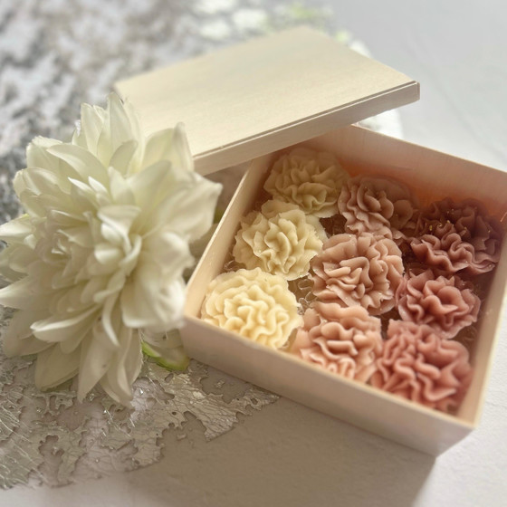 母の日に♡カーネーションのお団子ボックス