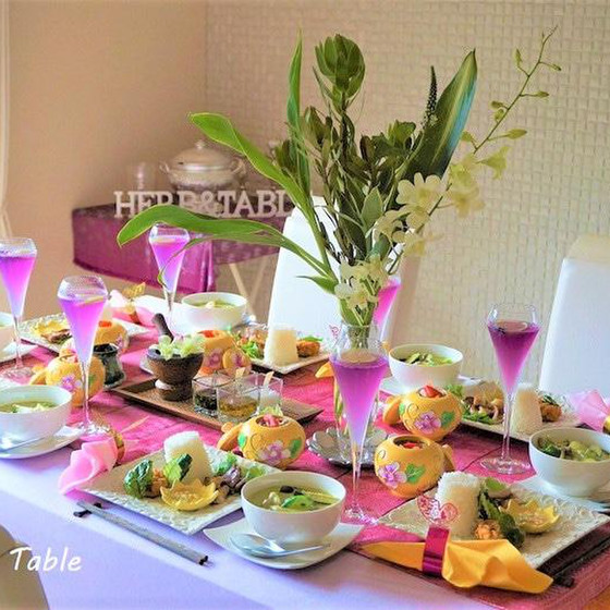 ハーブとスパイスの料理教室　Herb & Table