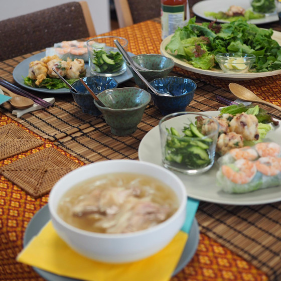 meet eat find