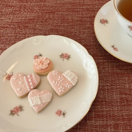 sugar rose