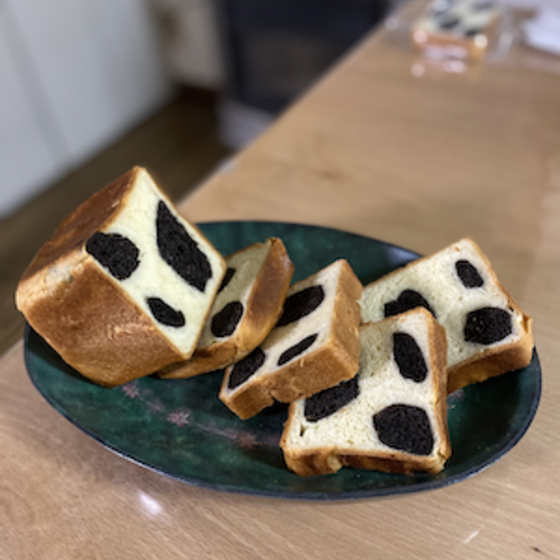 イーストパンレッスン 『モーモー食パン』
