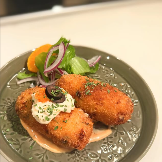 ごちそう煮込み～フレンチ風～＆エビクリームコロッケ　