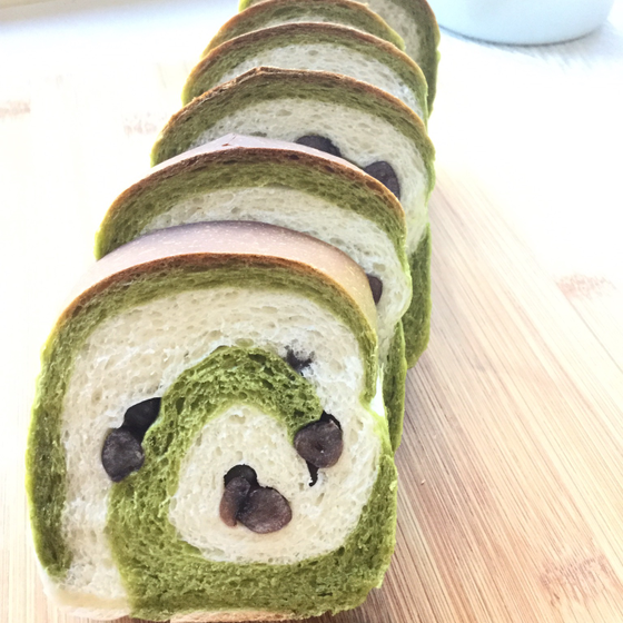 抹茶と大納言のうずまきパン　パウンド型2個