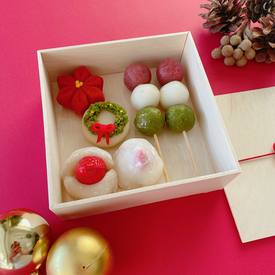 季節を愉しむ和菓子作り～いちご大福と練り切り～