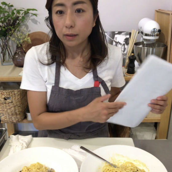 緊張しながらのトークです