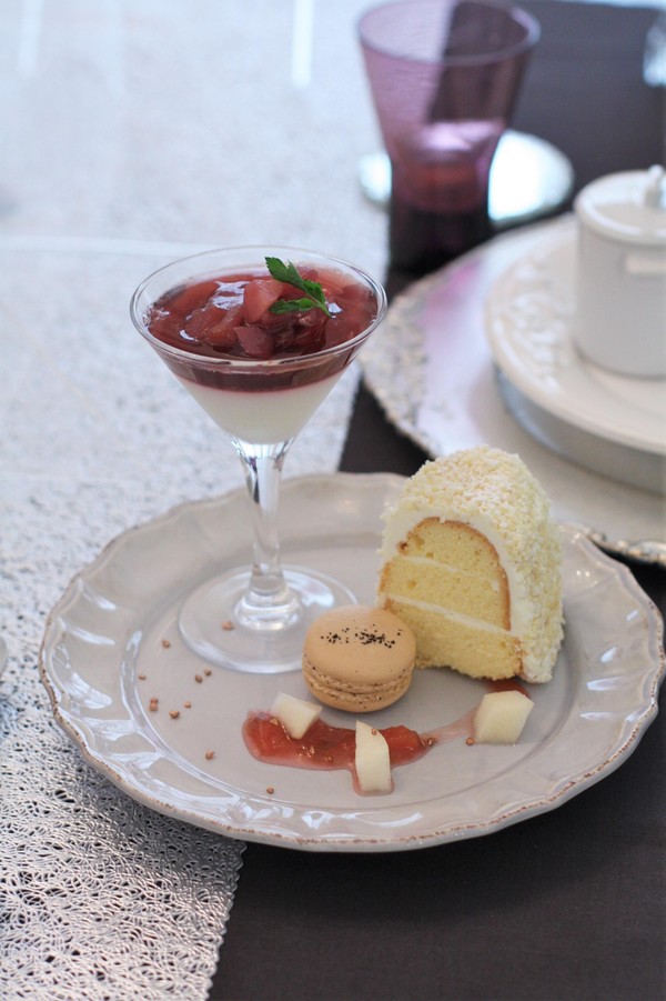 試食は講師のもの。デザートプレートをお楽しみください！