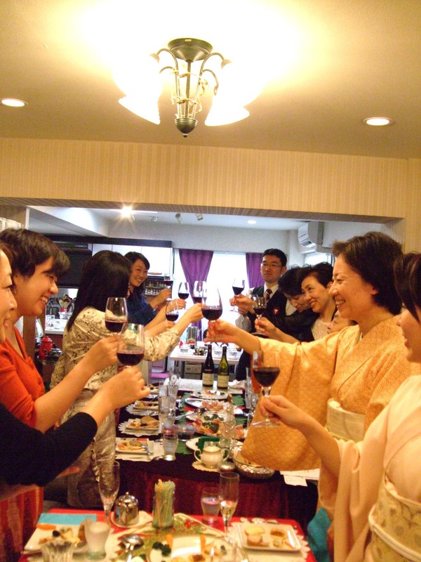 恒例の「ワインを楽しむ会」