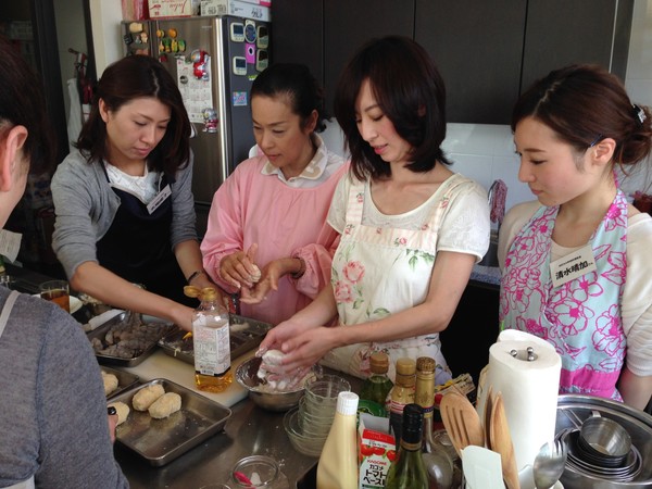 単純な料理こそ、コツがあるので、外せないポイントに真剣顔。
