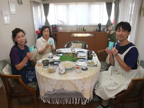 ウタマロのお土産に、生徒さんに好評です！