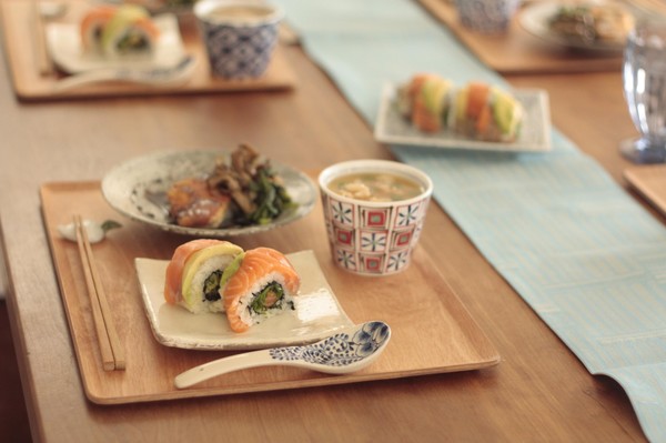 カルフォルニアロールや春の茶碗蒸しの創作和食レッスン