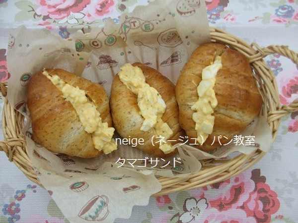 ライ麦入りのたまごサンド