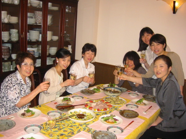 楽しい試食風景