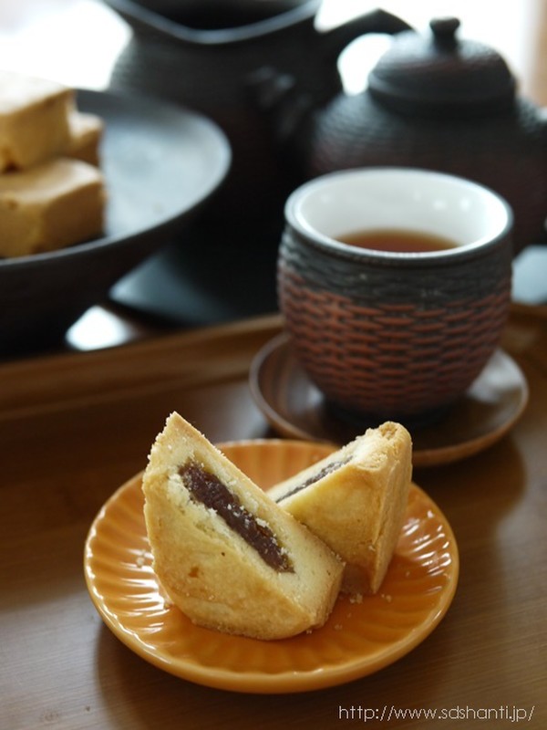 手作りパイナップルケーキと