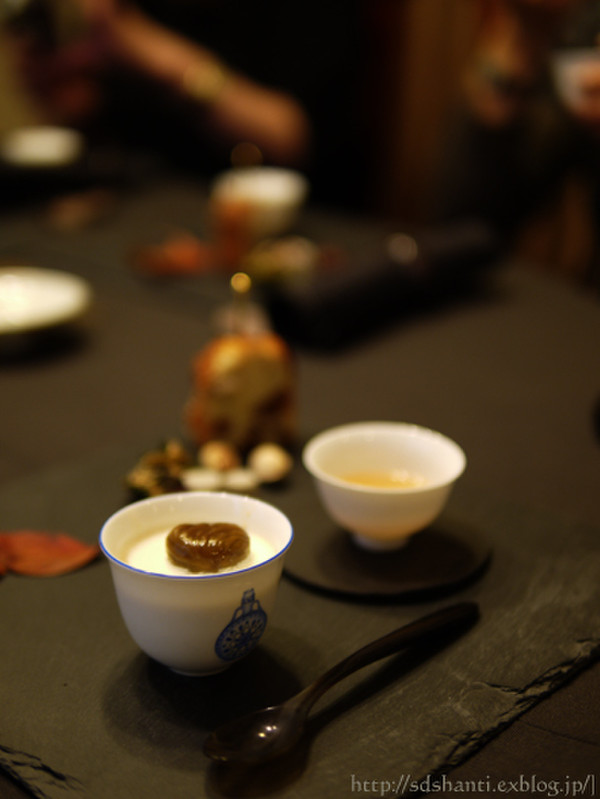 おもてなしの中国茶レッスンは、単欉と秋の味覚のお菓子たち。