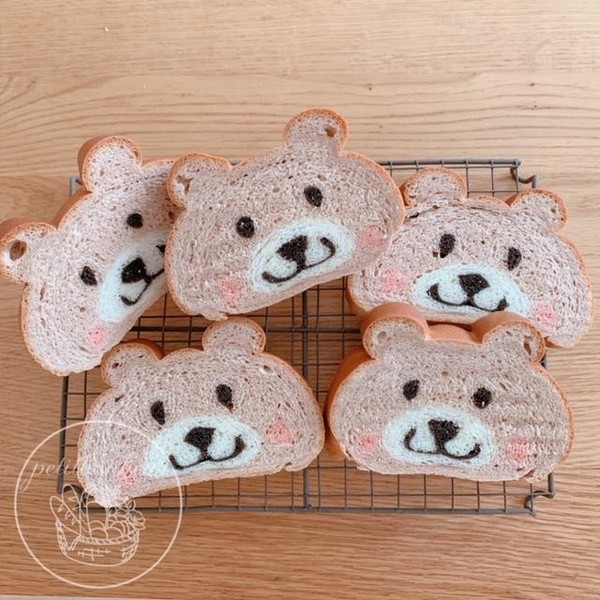 型なしdeco食パン★くまちゃん