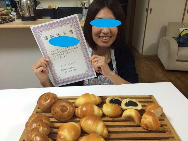 講師認定テスト合格で講師になれます。大成功してる方も！
