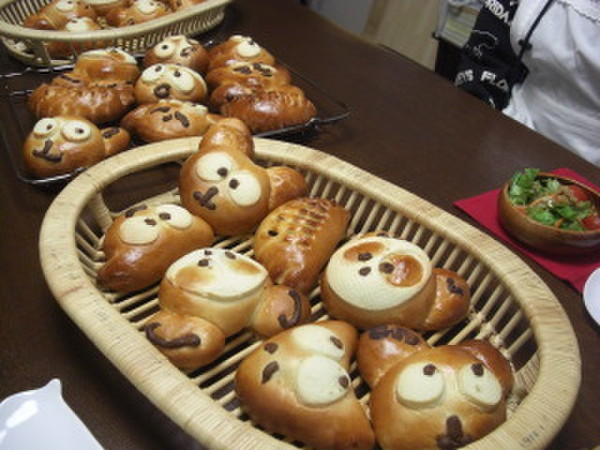 キャクターパン