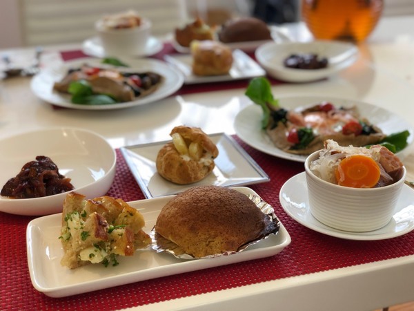 ブーランジェリー会〜少しの技で、美味しいパンを。