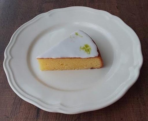 ガトーナンテ　ほんのりラム酒と爽やかなレモン風味です