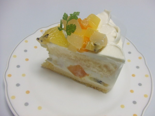 果物のケーキです