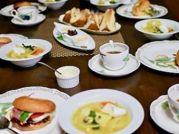 試食テーブル