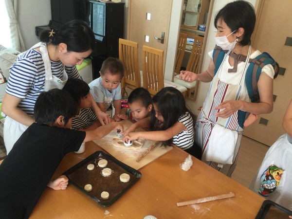 夏休みは賑やか親子レッスン