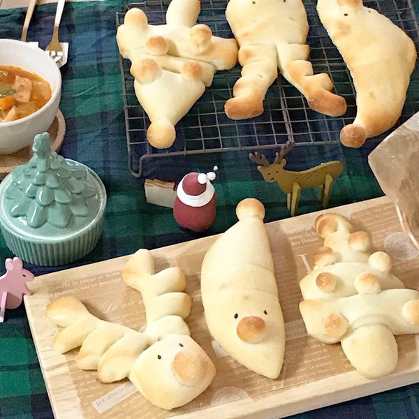 サンタ・トナカイ・ツリーパン