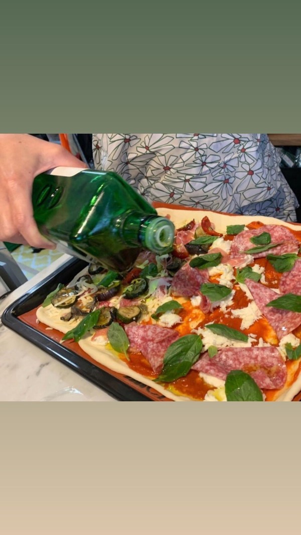 Pizza capriciosa