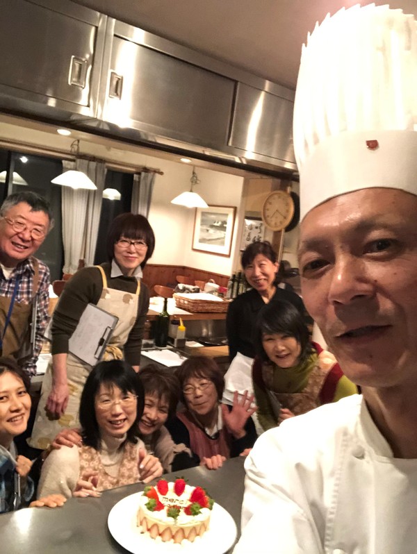 アットホームな雰囲気「西洋料理アカデミー」
季節の美味満喫