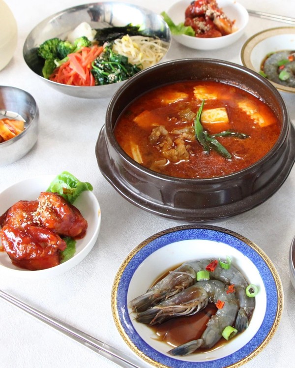人気の韓国家庭料理