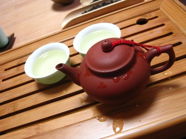 烏龍茶などいれる淹れ方の工夫式のレッスンもあります。
