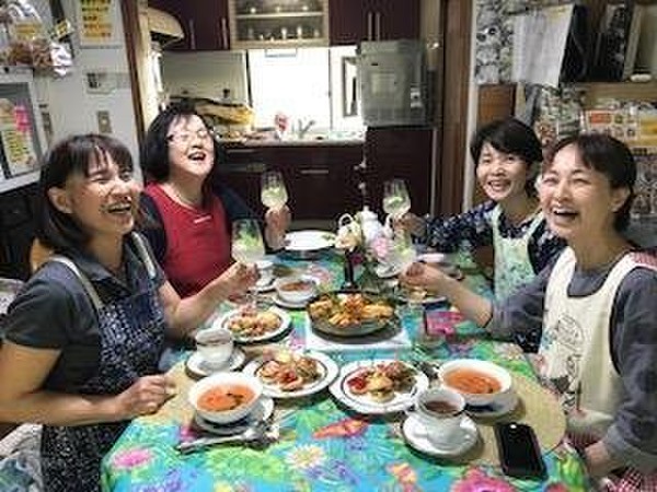 美味しくて～スパニッシュ料理教室！
HOLAオラ～～！
