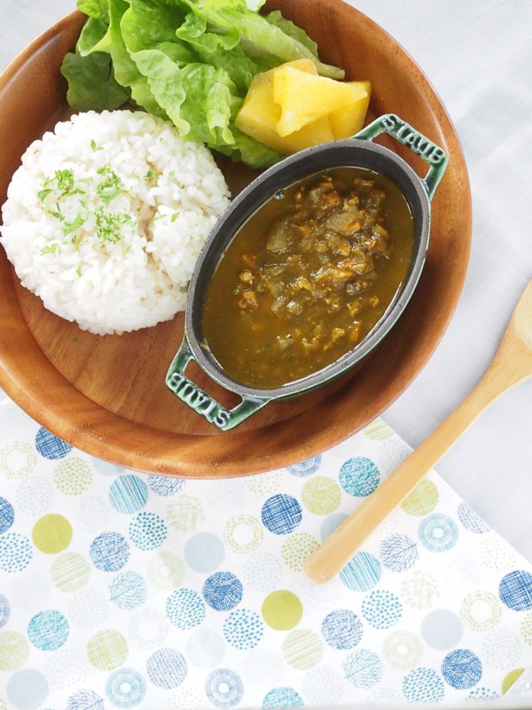 血の不足を補うほうれん草の薬膳カレー