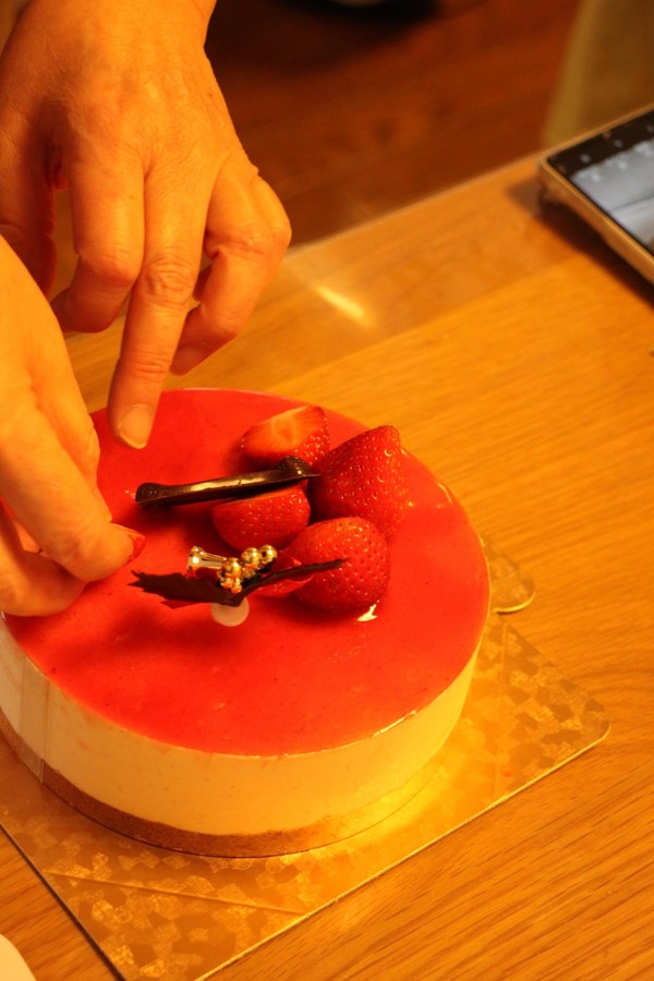 2024.12　クリスマスケーキのデコレーション
