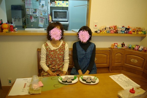 2012年11月28日。お試しコース「お花」生徒さん作品