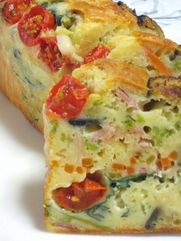 ケーク・サレ！野菜をたっぷり食べられるので好評！